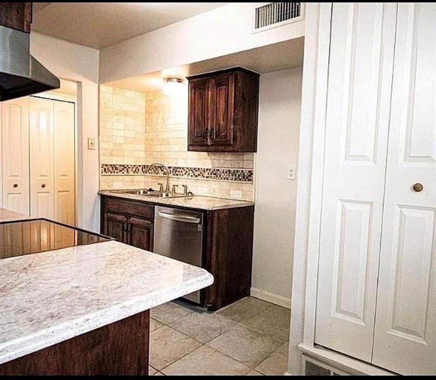 Casa View Heights 20 - Residential