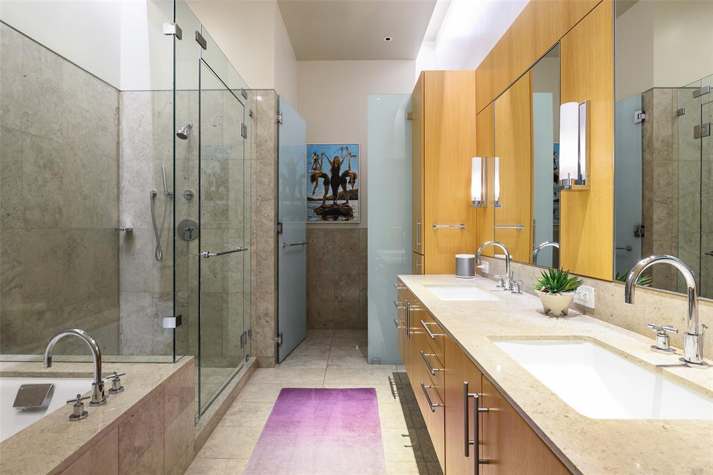 Museum Tower Condo - Residential