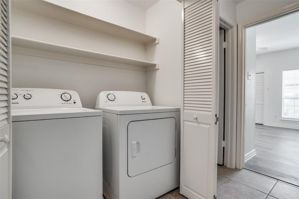 Preston On Creek Condos - Residential Lease