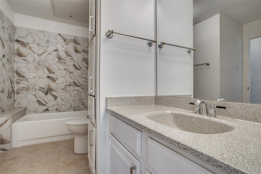 Preston On Creek Condos - Residential Lease