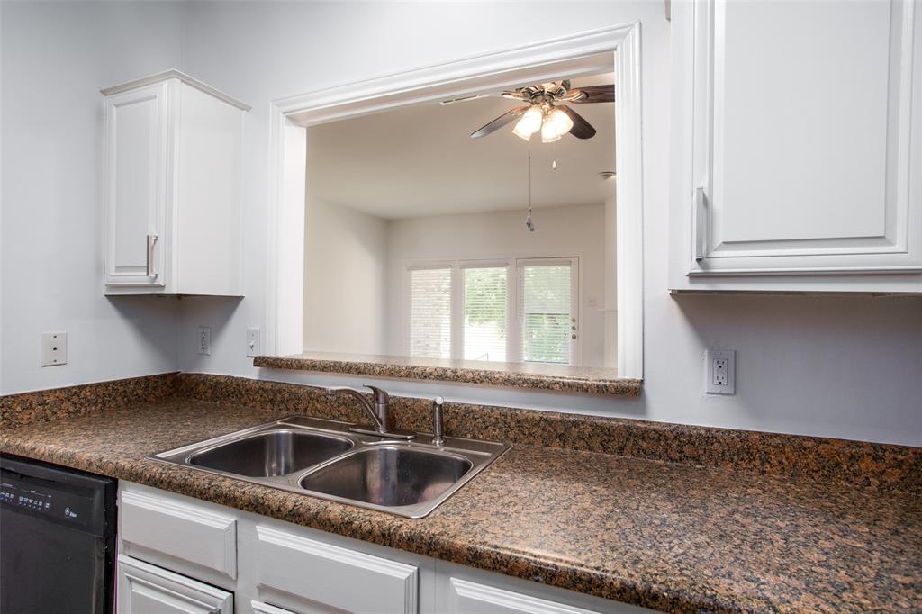 Preston On Creek Condos - Residential Lease