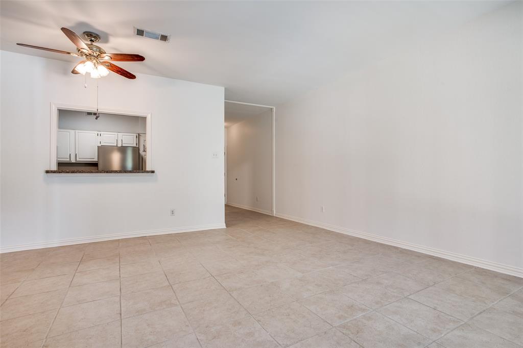 Preston On Creek Condos - Residential Lease