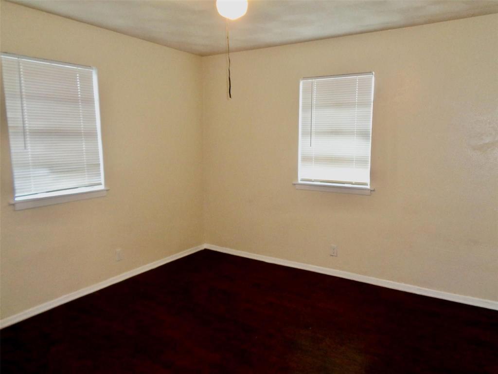 L A Davis Add - Residential Lease