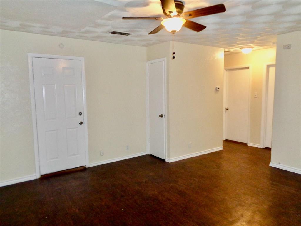 L A Davis Add - Residential Lease