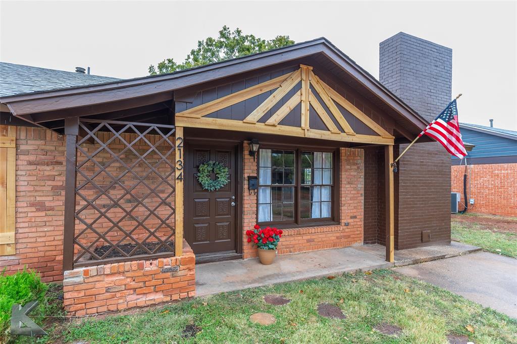 2134 Westview Drive