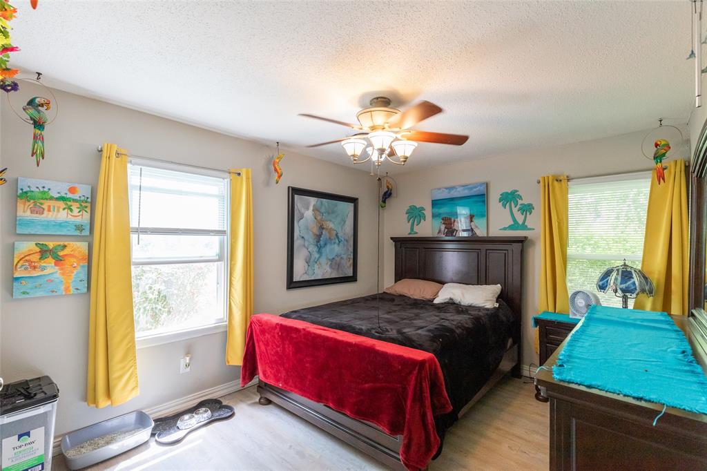Henry Sayles Of Harris - Residential