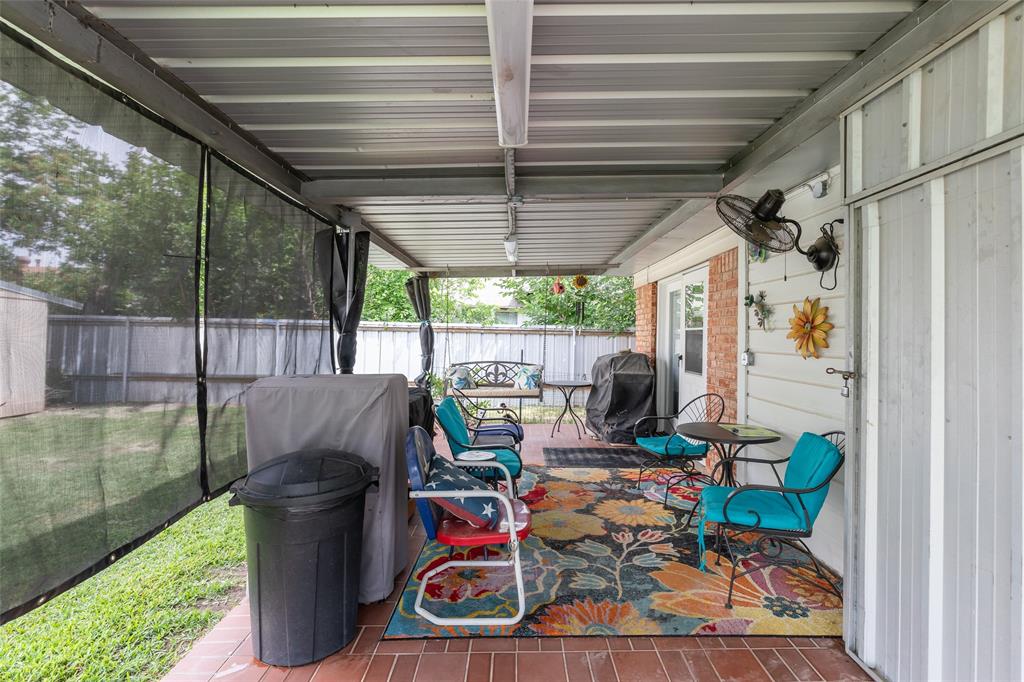 Henry Sayles Of Harris - Residential