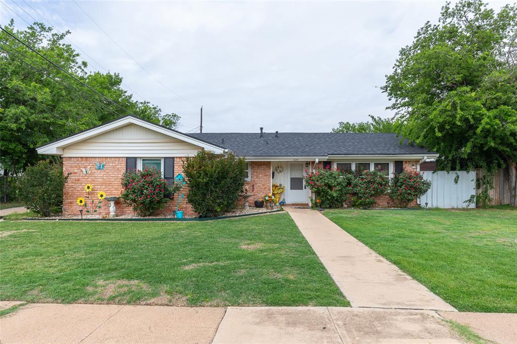 Henry Sayles Of Harris - Residential