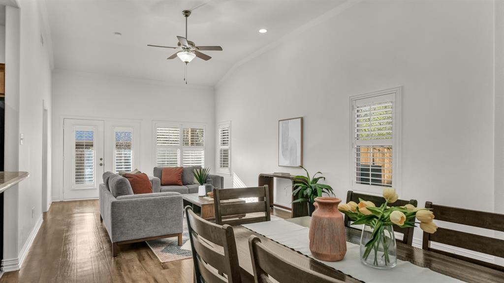 Cobblestone Court - Residential