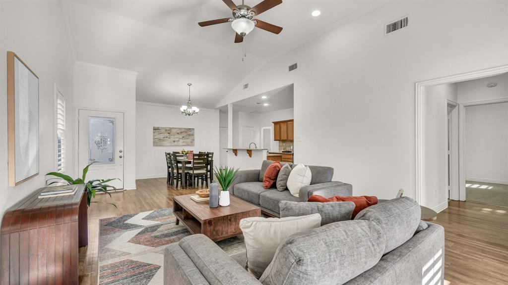 Cobblestone Court - Residential