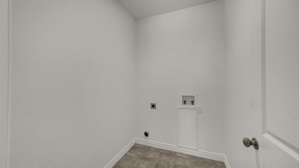 Cobblestone Court - Residential