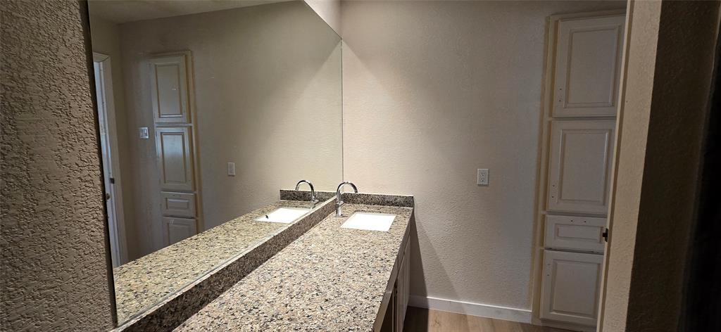 Highland Oaks 04 Inst 02 - Residential