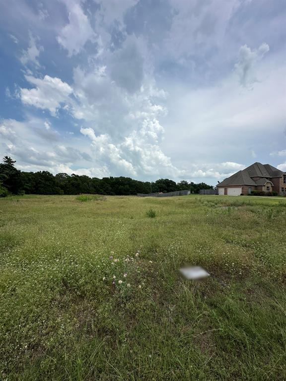 2413 Plantation Drive N