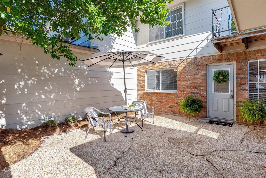 Shreveport, Louisiana 71115, United States, 3 Bedrooms Bedrooms, ,3 BathroomsBathrooms,Residential,Pending,31740