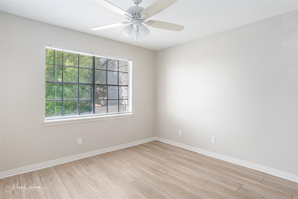 Shreveport, Louisiana 71115, United States, 3 Bedrooms Bedrooms, ,3 BathroomsBathrooms,Residential,Pending,31740