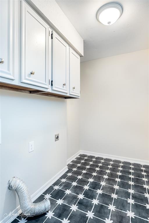 Shreveport, Louisiana 71115, United States, 3 Bedrooms Bedrooms, ,3 BathroomsBathrooms,Residential,Pending,31740