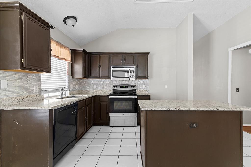 Highland Stationsaginaw - Residential