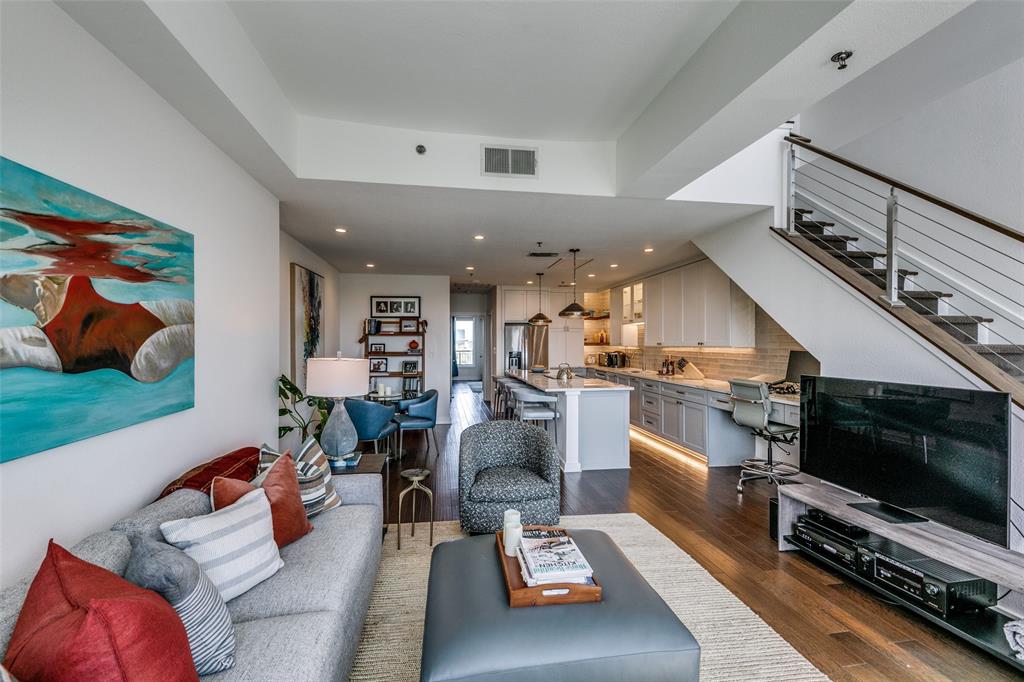 4611 Travis Street 1408B