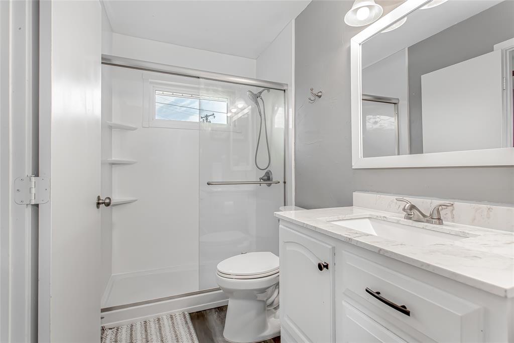 Valwood Park 08 - Residential