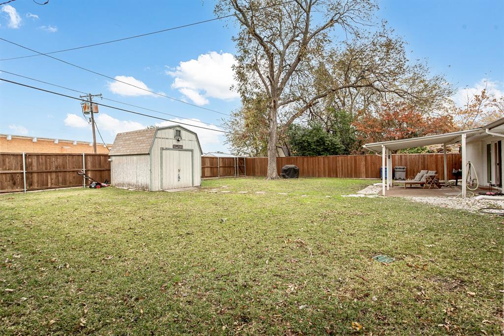 Valwood Park 08 - Residential