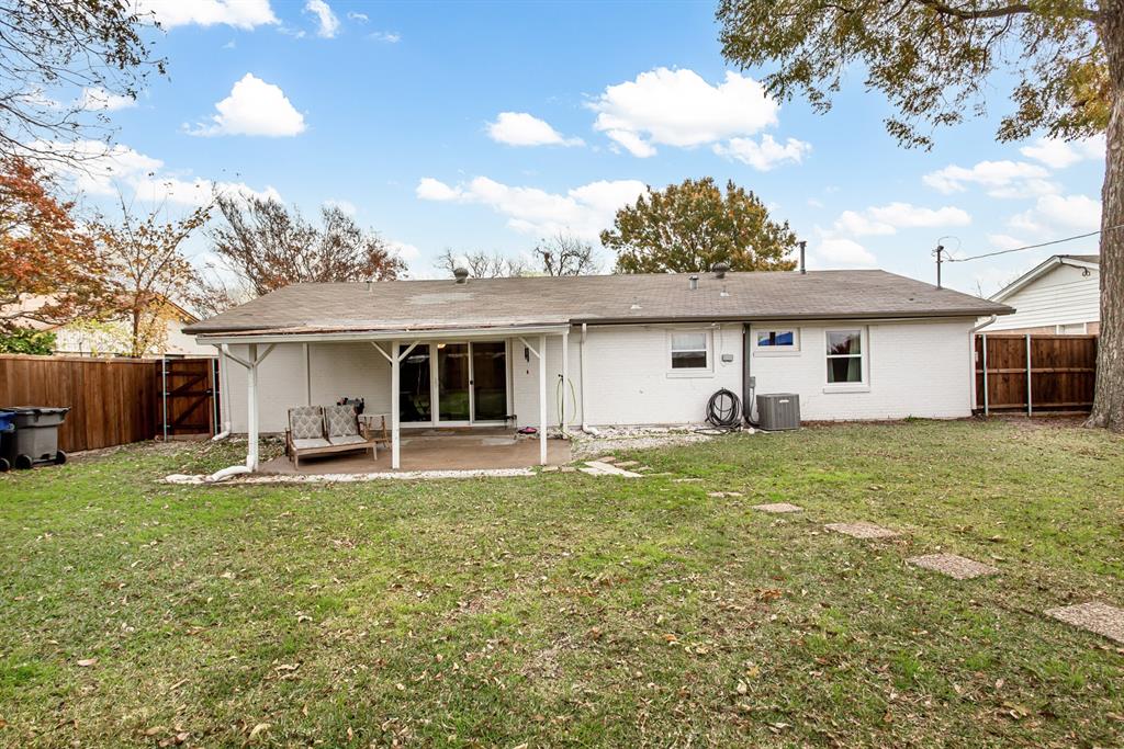 Valwood Park 08 - Residential