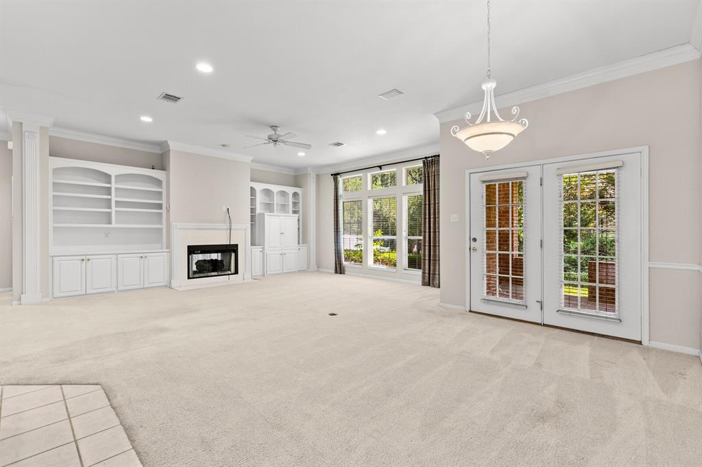 100 Landsborough Drive