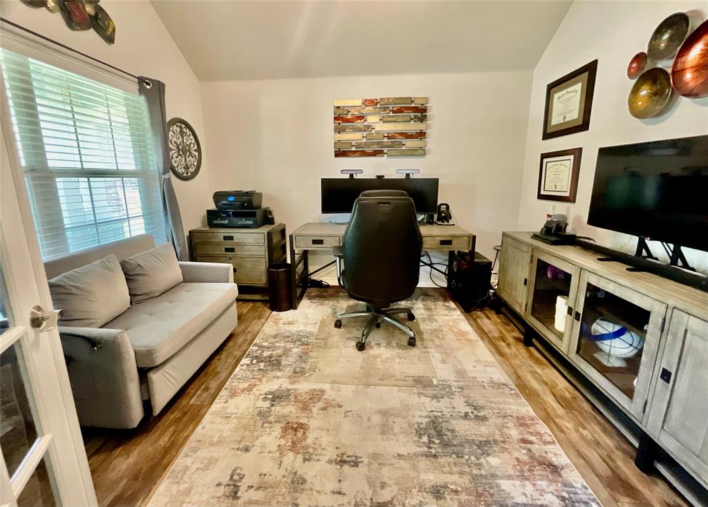 9123 Post Oak Court