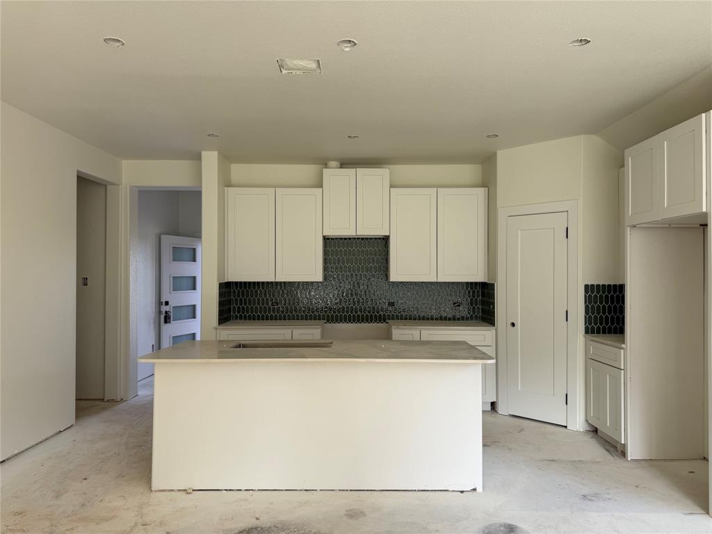 409 Smith Road - Photo 3