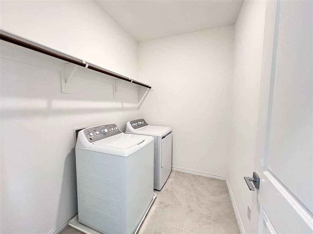 Station Ph 1 - Residential Lease