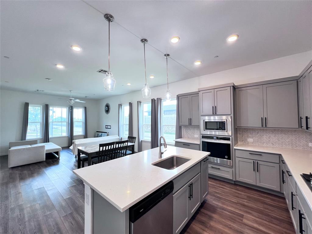 Station Ph 1 - Residential Lease