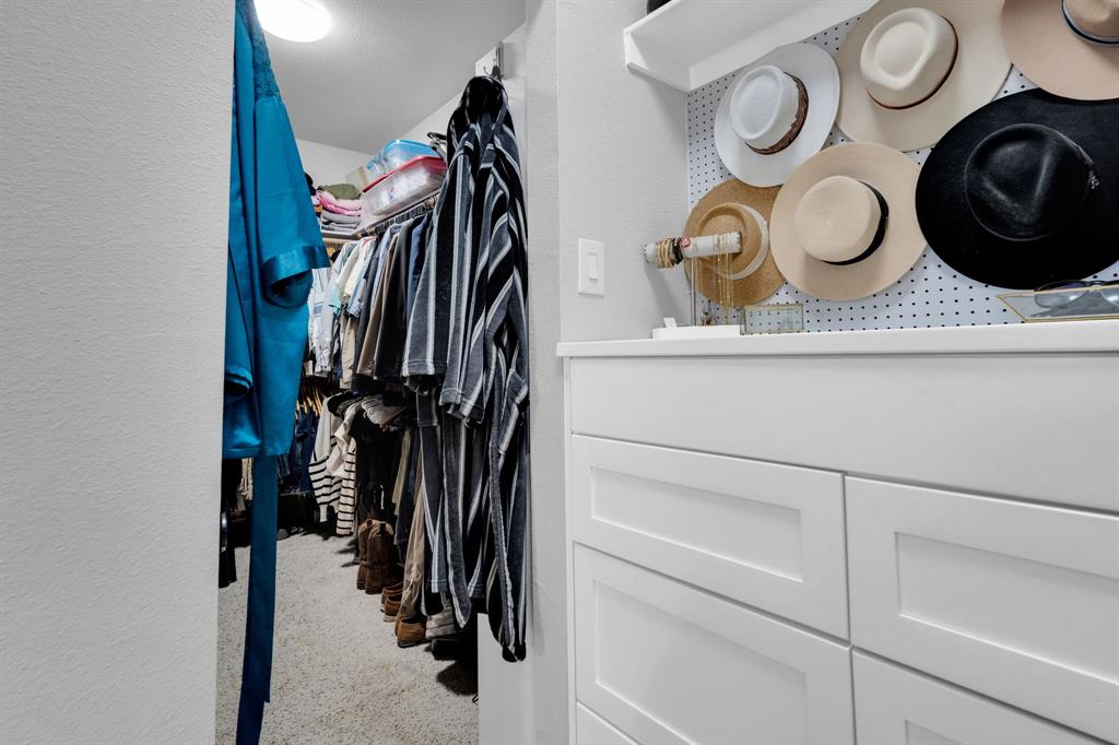 LA VISTA ESTS PH2 .762 AC - Residential