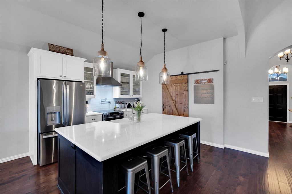 LA VISTA ESTS PH2 .762 AC - Residential