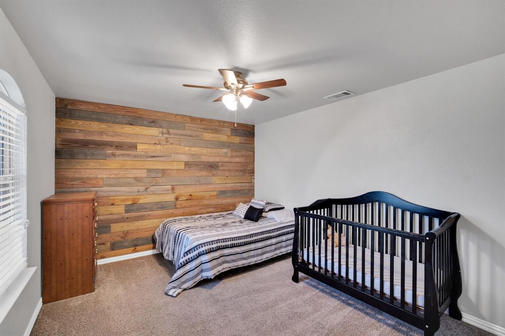 LA VISTA ESTS PH2 .762 AC - Residential