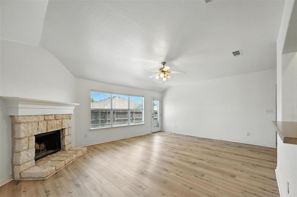 North Creek Ph I - Residential Lease