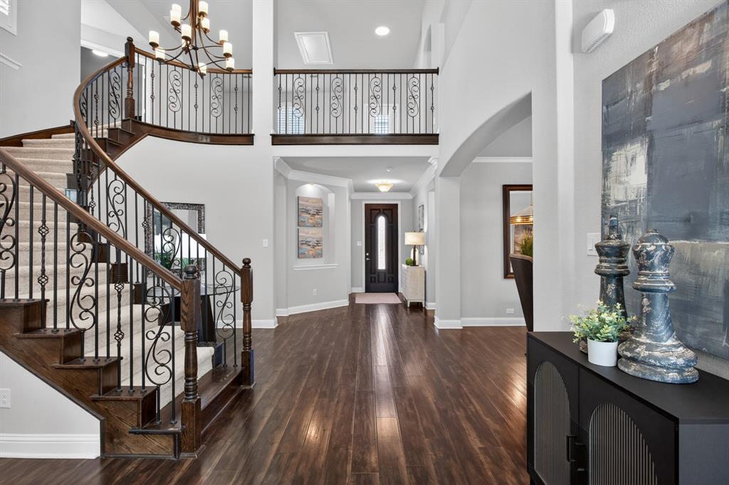 616 Silver Chase Drive