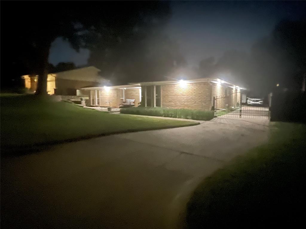 2400 W Sanford Street