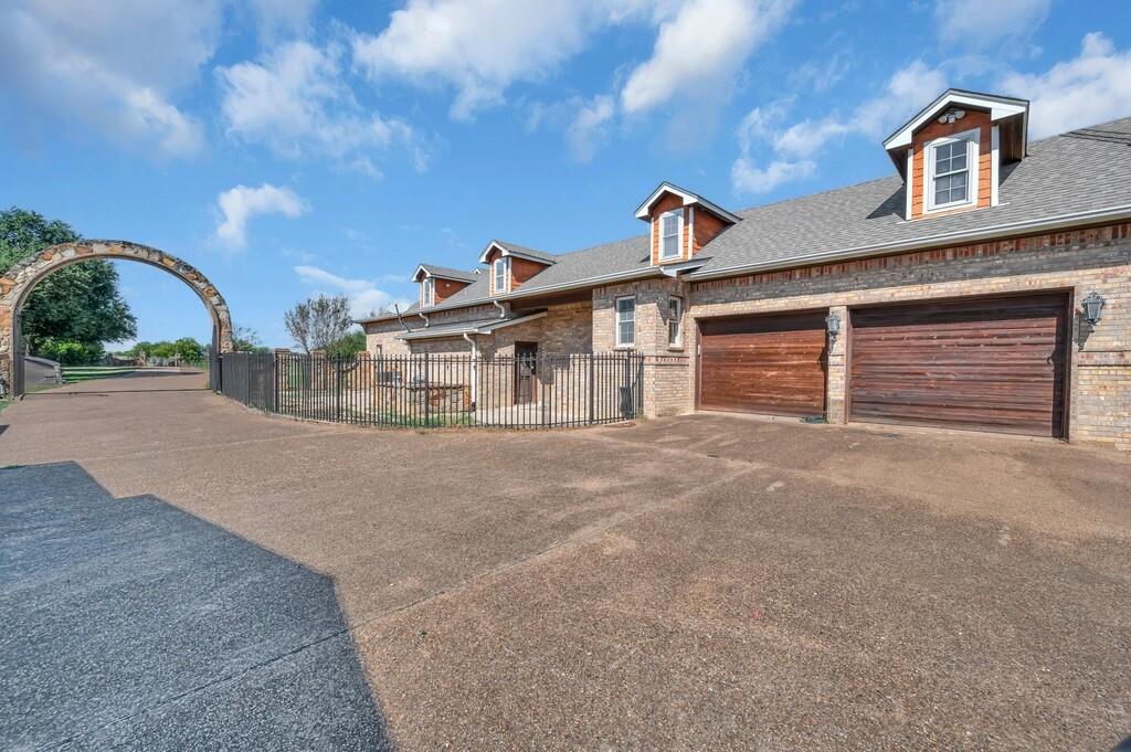 0005.00S18 - Residential