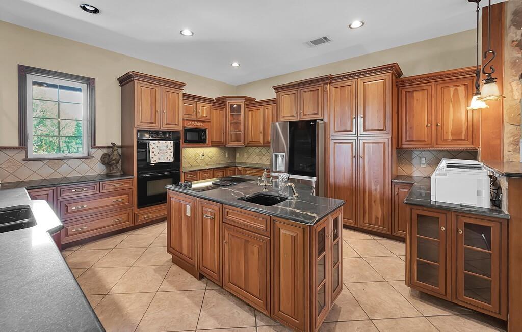 0005.00S18 - Residential