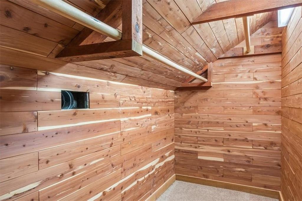 0005.00S18 - Residential