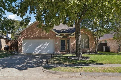 817 Pinnacle Circle Lewisville TX 75077