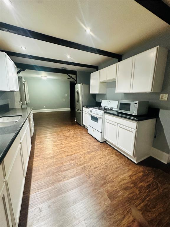 Casa View Heights 18 02 - Residential Lease