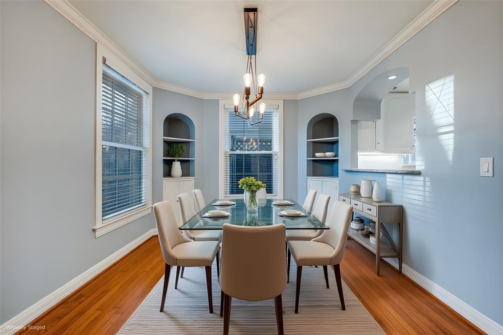 Hollywood 01 Instl - Residential