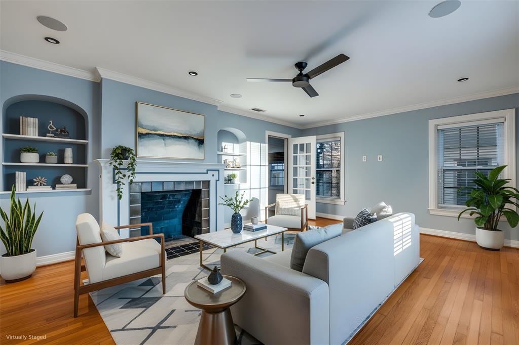 Hollywood 01 Instl - Residential