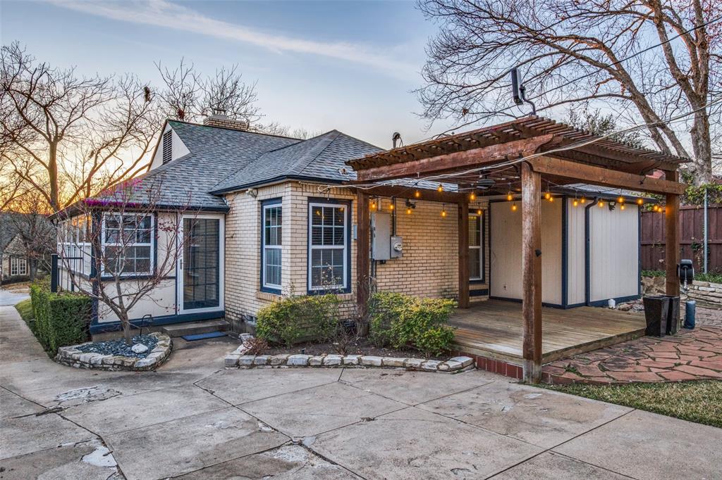 Hollywood 01 Instl - Residential