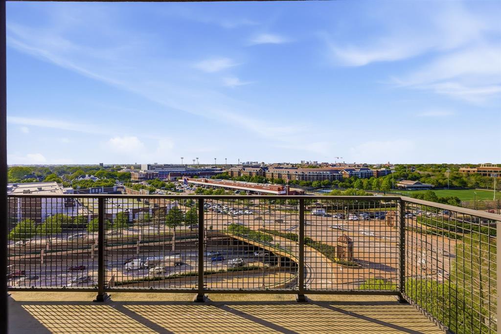 M Central Residences Condo - Residential