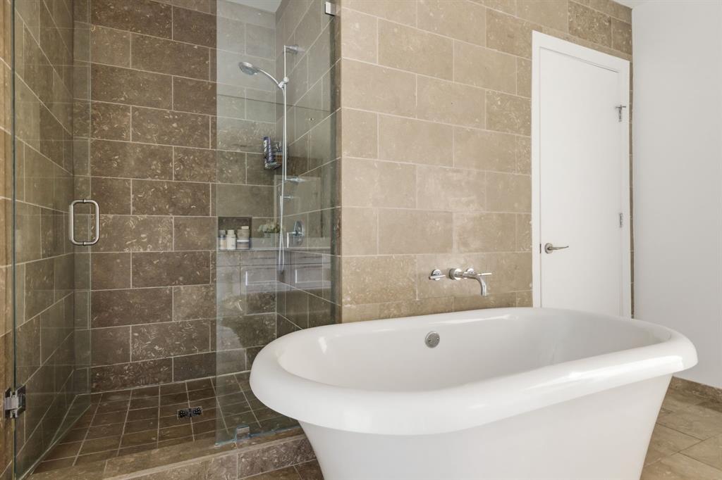 M Central Residences Condo - Residential