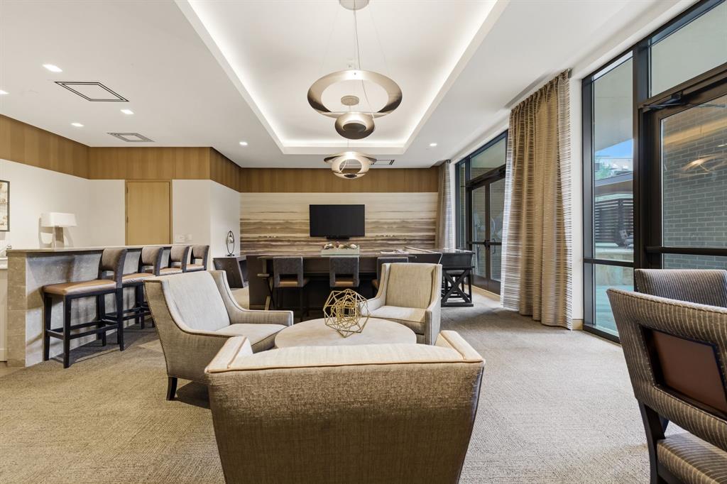 M Central Residences Condo - Residential