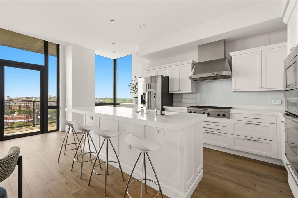 M Central Residences Condo - Residential