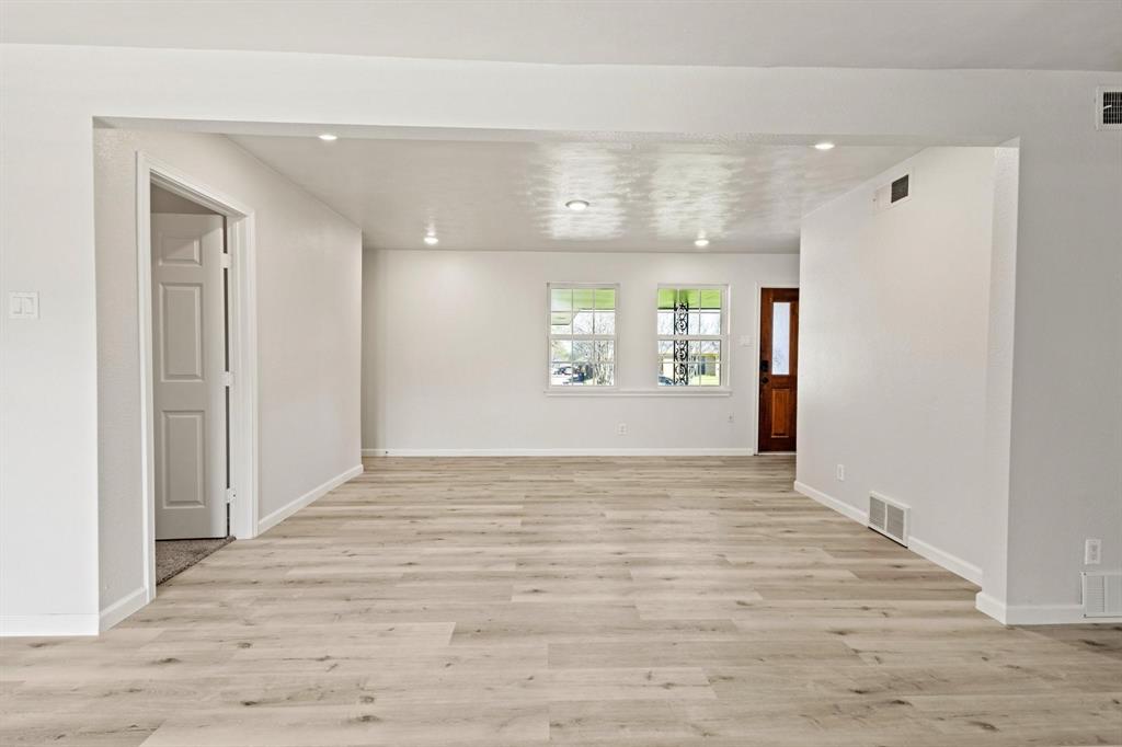 Glenview - Residential Lease