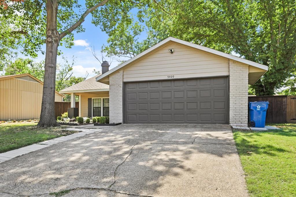 5409 Kings Manor Drive